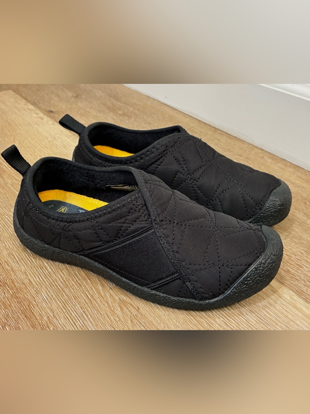 Keen Howser Wrap Black Slip-On Women’s Shoes Size US 8 EU 38.5 UK 5.5 25cm